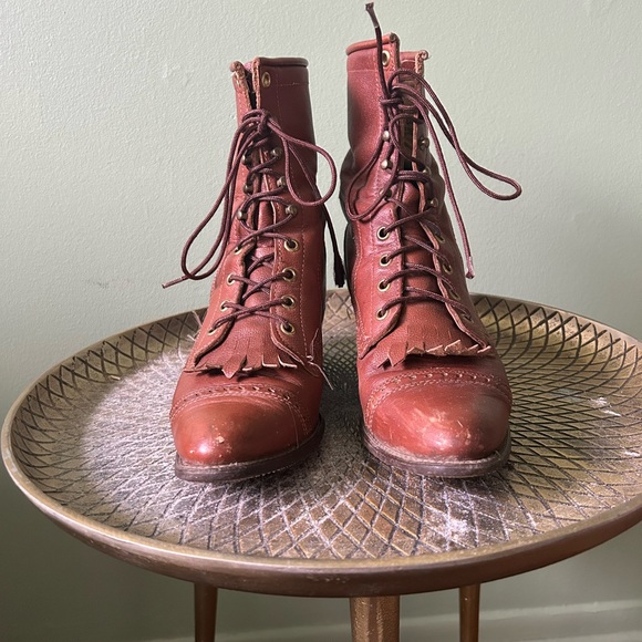 Women's Brown Leather Lace-Up Boots - Picture 2 of 8
